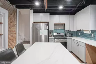 1026 N Orianna St, Philadelphia, PA 19123 - Photo 3