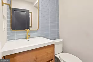930 S Beulah St, Philadelphia, PA 19147 - Photo 15