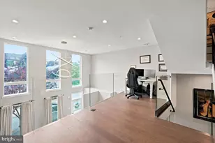 930 S Beulah St, Philadelphia, PA 19147 - Photo 17