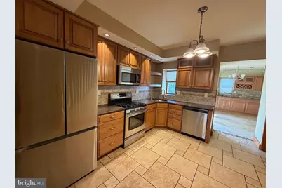 214 Grape Street, Philadelphia, PA 19128 - Photo 5