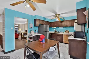 7819 Venus Pl, Philadelphia, PA 19153 - Photo 11