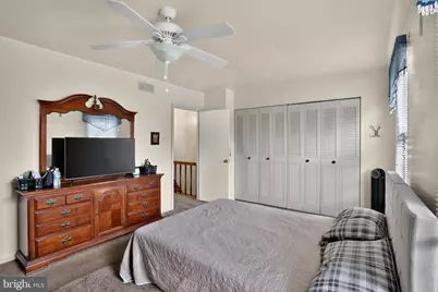 7819 Venus Place, Philadelphia, PA 19153 - Photo 17