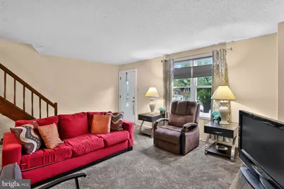 7819 Venus Place, Philadelphia, PA 19153 - Photo 7