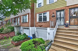 7819 Venus Pl, Philadelphia, PA 19153 - Photo 1