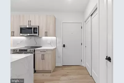 208 Vine Street #3C, Philadelphia, PA 19106 - Photo 3