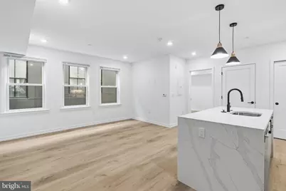 208 Vine Street #3E, Philadelphia, PA 19106 - Photo 5
