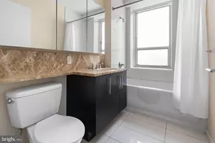 1425 Locust St, Philadelphia, PA 19102 - Photo 17