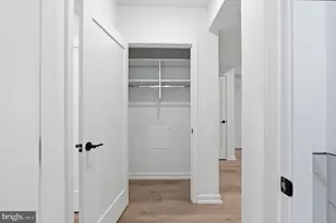 208 Vine St, Philadelphia, PA 19106 - Photo 11