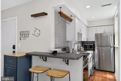 1828 Green Street #3R, Philadelphia, PA 19130 - Photo 9