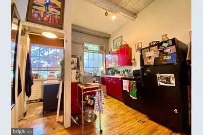 14 W Harvey Street #2W, Philadelphia, PA 19144 - Photo 3