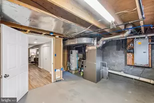 1020 S 24th St, Philadelphia, PA 19146 - Photo 39