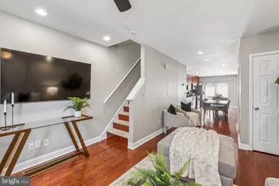 1020 S 24th Street, Philadelphia, PA 19146 - Photo 3