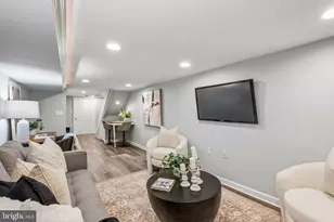 1020 S 24th St, Philadelphia, PA 19146 - Photo 37