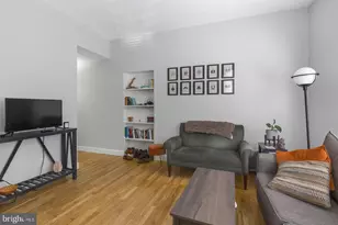 242 S 13th St, Philadelphia, PA 19107 - Photo 3