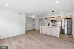 209 New St, Philadelphia, PA 19106 - Photo 1