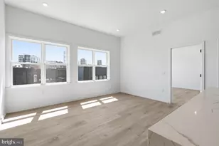 209 New St, Philadelphia, PA 19106 - Photo 9