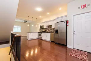 1804 E Huntingdon St, Philadelphia, PA 19125 - Photo 5