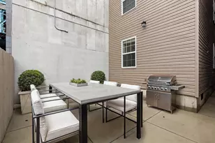 1804 E Huntingdon St, Philadelphia, PA 19125 - Photo 17