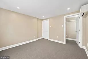2320 Lombard St, Philadelphia, PA 19146 - Photo 27