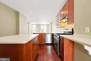 2320 Lombard St, Philadelphia, PA 19146 - Photo 11