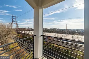 3449 Scotts Ln, Philadelphia, PA 19129 - Photo 15