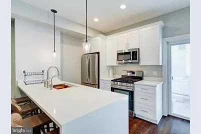 1118 E Dunton Street, Philadelphia, PA 19123 - Photo 3