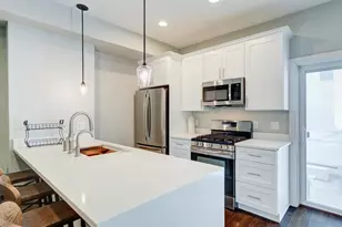 1118 E Dunton St, Philadelphia, PA 19123 - Photo 3