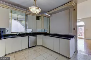 1825 S Broad St, Philadelphia, PA 19148 - Photo 5