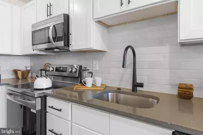 7037 Ridge Avenue #101, Philadelphia, PA 19128 - Photo 7