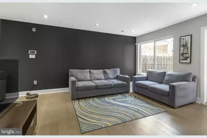 1526 Ridge Avenue #1, Philadelphia, PA 19130 - Photo 3