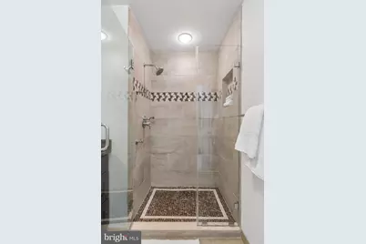 111 S 15th Street #2204, Philadelphia, PA 19102 - Photo 21