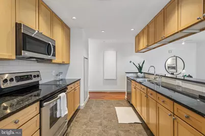 111 S 15th Street #2204, Philadelphia, PA 19102 - Photo 9