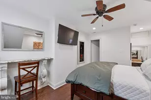 727 S 7th St, Philadelphia, PA 19147 - Photo 15