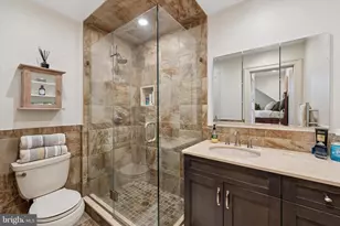 727 S 7th St, Philadelphia, PA 19147 - Photo 13