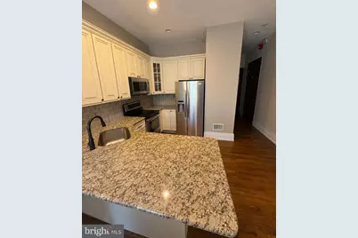 1713 Green Street #1, Philadelphia, PA 19130 - Photo 3