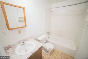 2300 Naudain St, Philadelphia, PA 19146 - Photo 13
