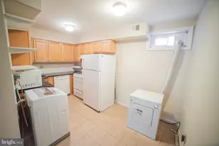 2300 Naudain St, Philadelphia, PA 19146 - Photo 7