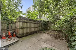 1702 N 18th St, Philadelphia, PA 19121 - Photo 5