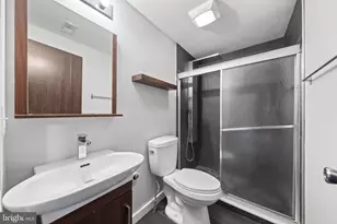 1702 N 18th St, Philadelphia, PA 19121 - Photo 29