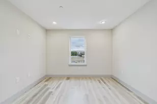2328 N 2nd St, Philadelphia, PA 19133 - Photo 5