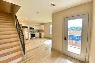 2328 N 2nd St, Philadelphia, PA 19133 - Photo 3