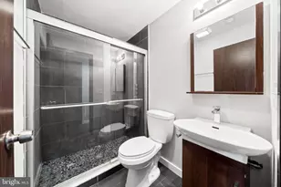 1704 N 18th St, Philadelphia, PA 19121 - Photo 15
