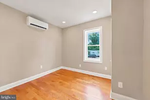 5439 Regent St, Philadelphia, PA 19143 - Photo 9