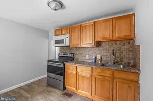 1918 E Firth St, Philadelphia, PA 19125 - Photo 17
