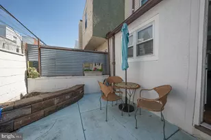1916 S Alder, Philadelphia, PA 19148 - Photo 37