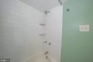 1916 S Alder, Philadelphia, PA 19148 - Photo 29