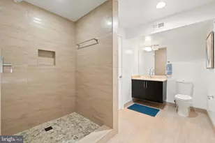 412 N Front St, Philadelphia, PA 19123 - Photo 23