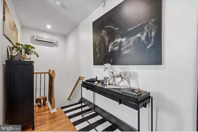 1840 S 10th Street #2, Philadelphia, PA 19148 - Photo 3