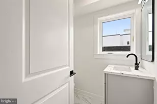 1514 S 22nd St, Philadelphia, PA 19146 - Photo 21