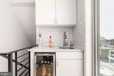 1733 Carpenter Street #D, Philadelphia, PA 19146 - Photo 31